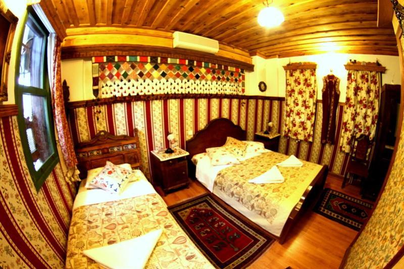 Homeros Pension & Guesthouse Selcuk ภายนอก รูปภาพ