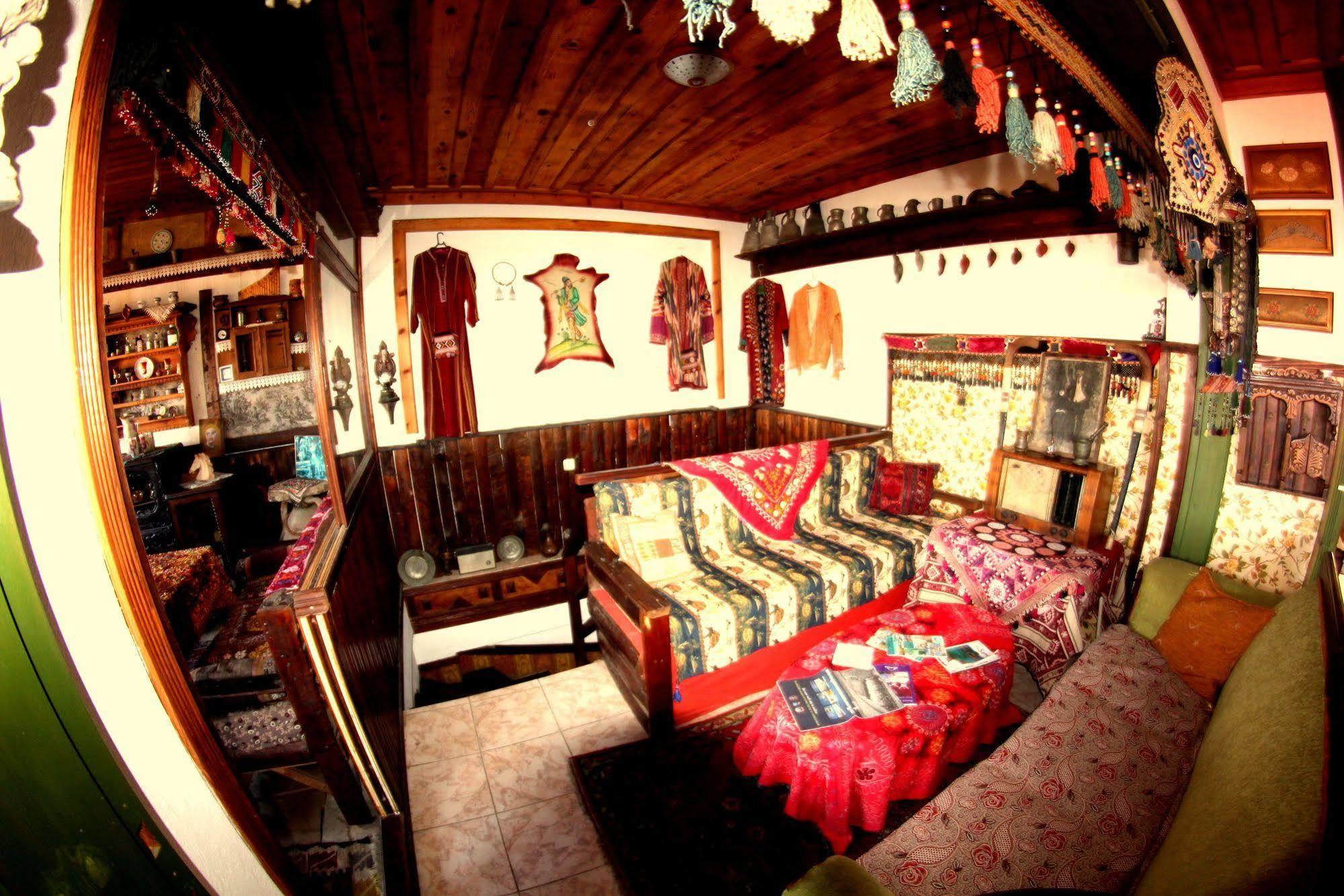 Homeros Pension & Guesthouse Selcuk ภายนอก รูปภาพ