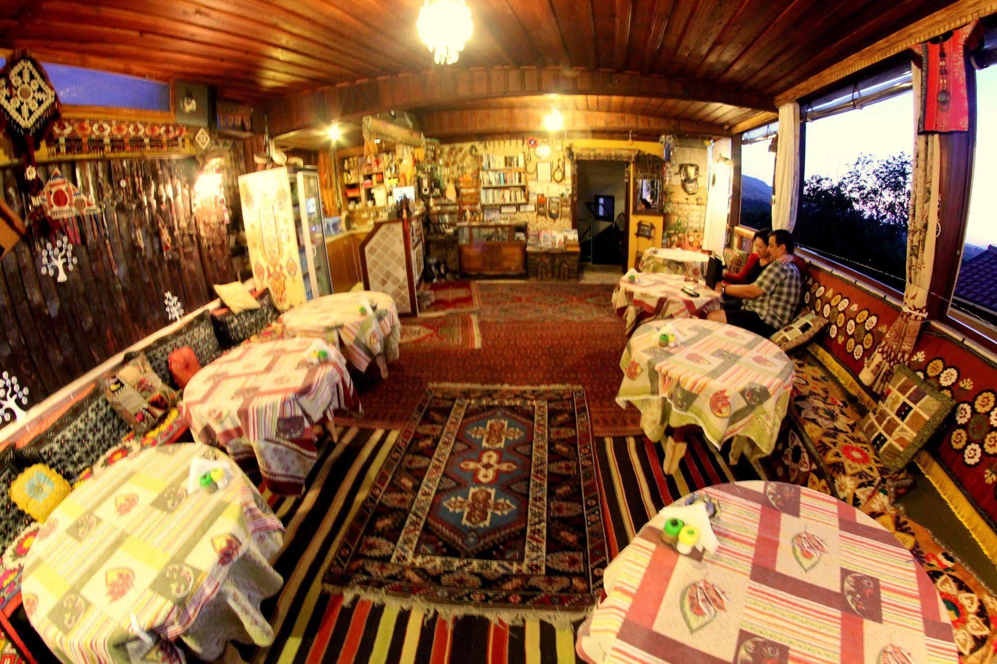 Homeros Pension & Guesthouse Selcuk ภายนอก รูปภาพ