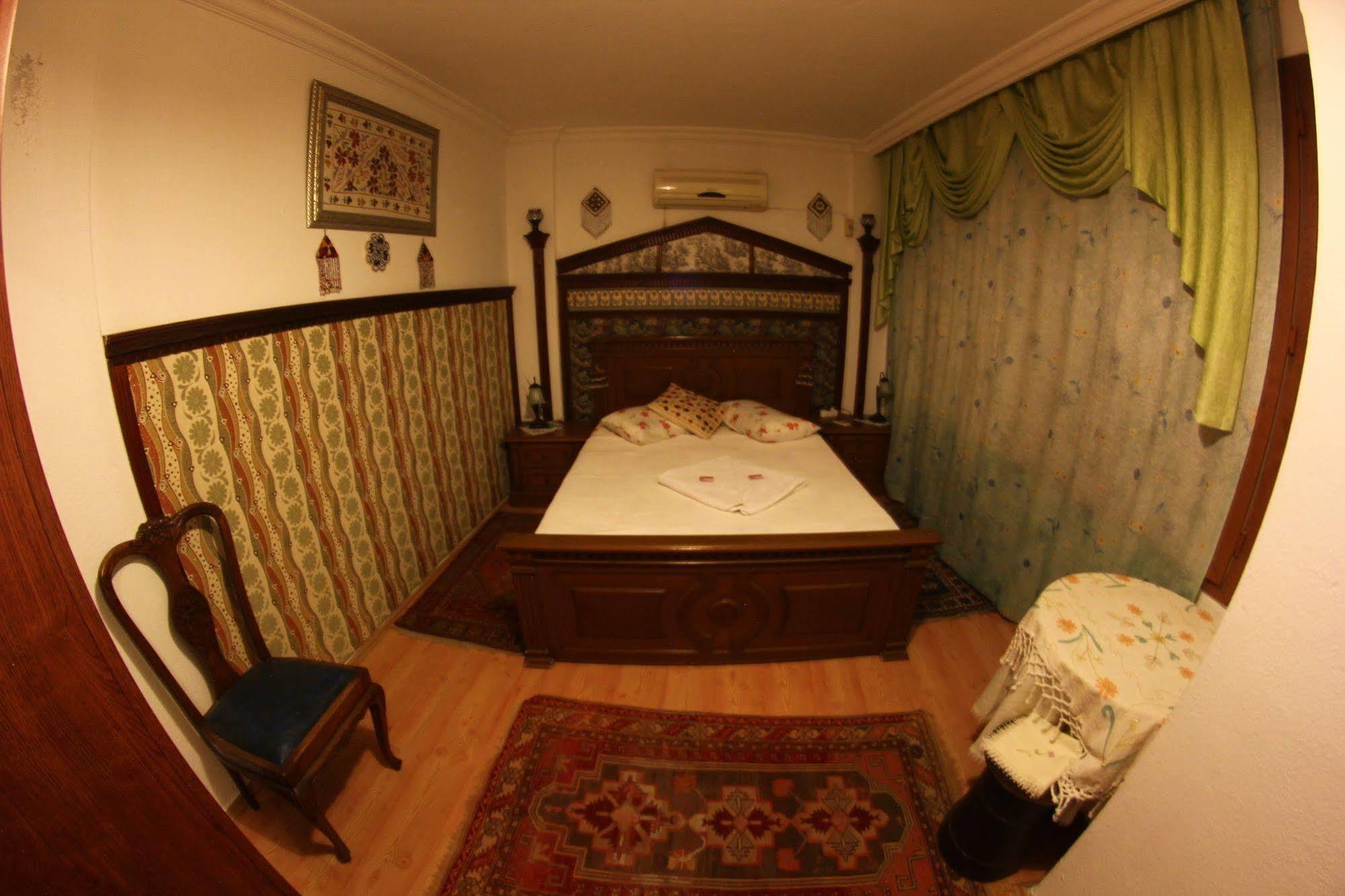Homeros Pension & Guesthouse Selcuk ภายนอก รูปภาพ